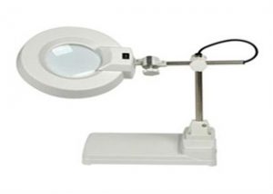 โคมไฟแว่นขยายแบบตั้งโต๊ะ5x แบบ XY